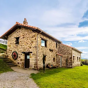  Chalet Pasiega Cerca De Cabáceno Y
